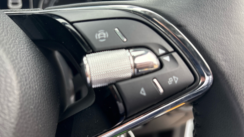 Skoda Fabia 1.0 MPI 80 SE Comfort 5dr Petrol Hatchback